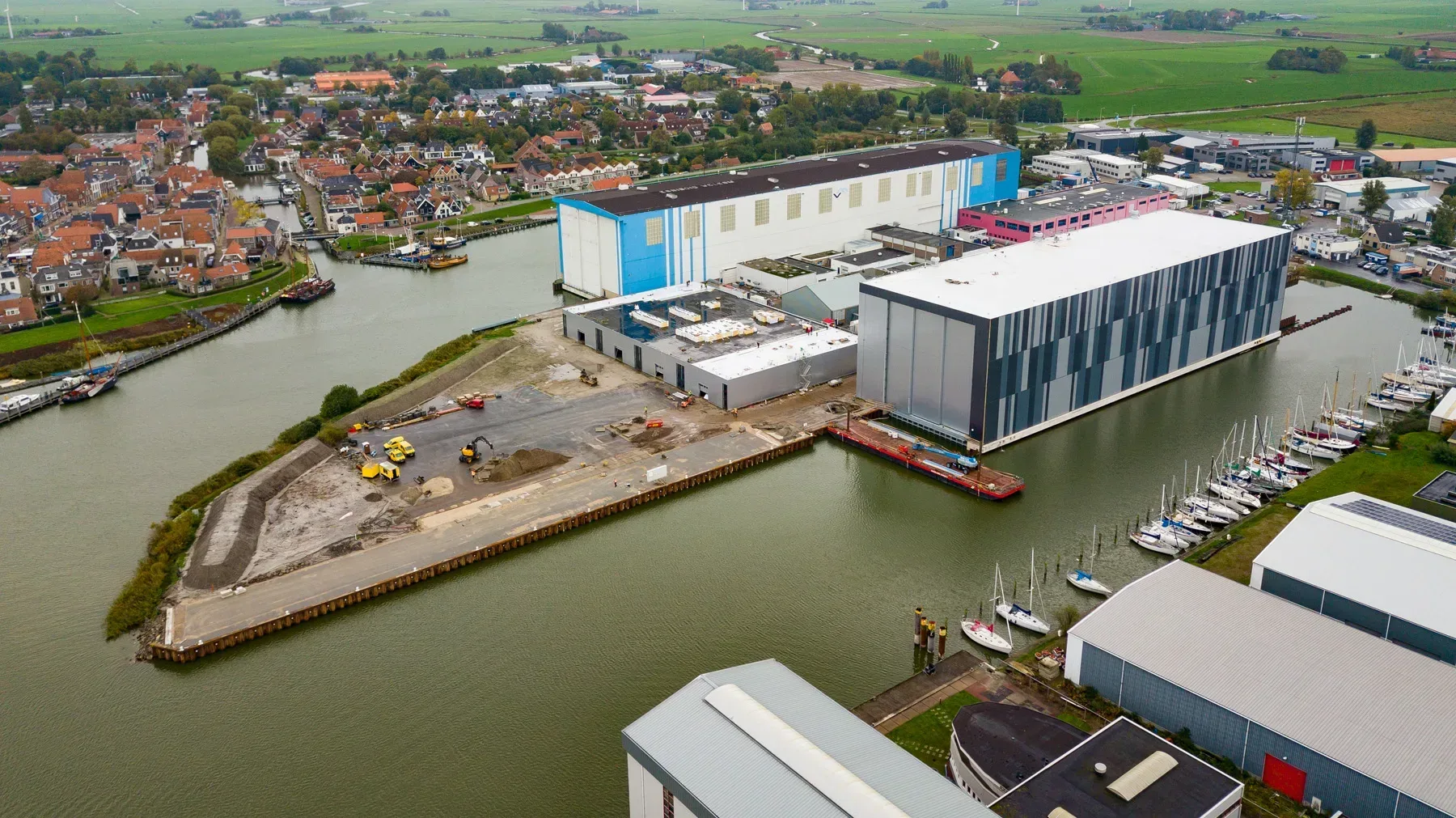 RS111235 DJI 0061 lpr jpg webp webp