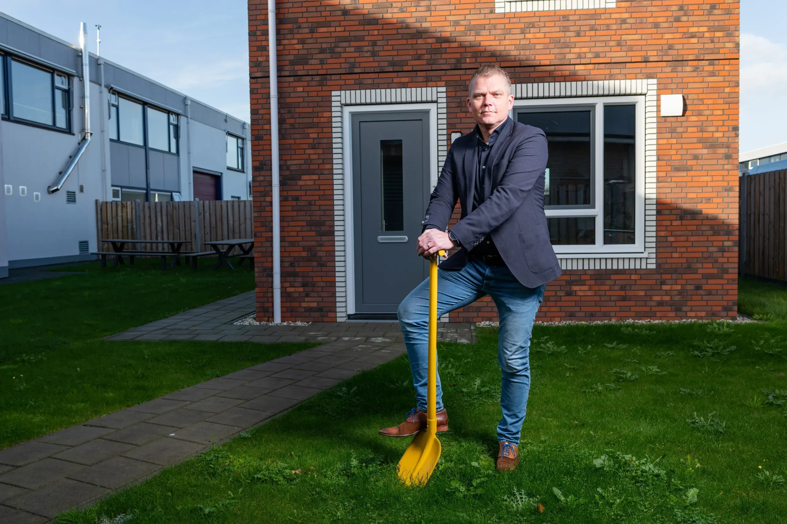 BWF 7770 jpg webp webp