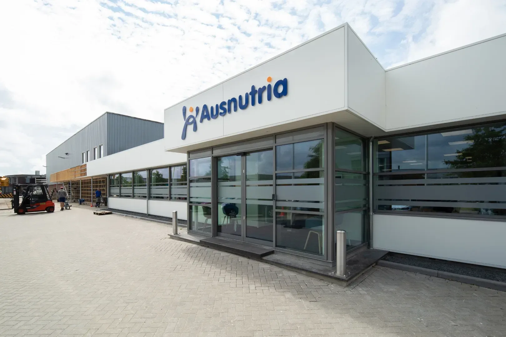 JorritsmaBouw Ausnutria Leeuwarden MG 0323 1620x1080 1 jpg webp webp