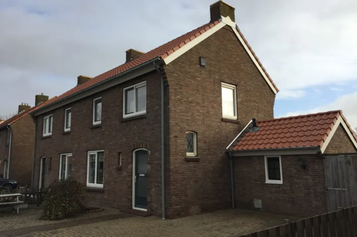 14 woningen, Anna Paulowna