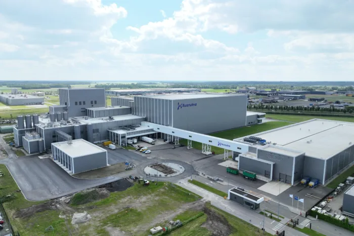 Ultrafiltratiefabriek Ausnutria, Heerenveen buitenaf