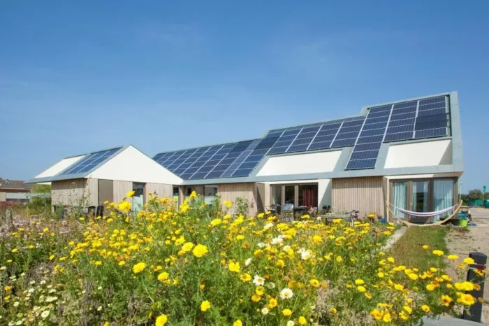 12 energieneutrale woningen in Den Hoorn
