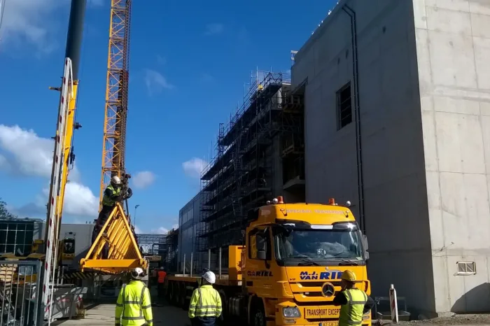 Uitbreiding fabriek Nestlé bouwen