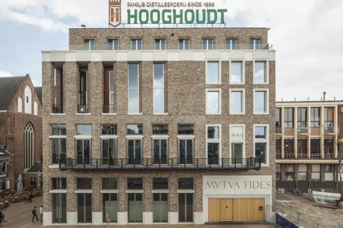 Sociëteitsgebouw G.S.C. Vindicat, Groningen hele gebouw