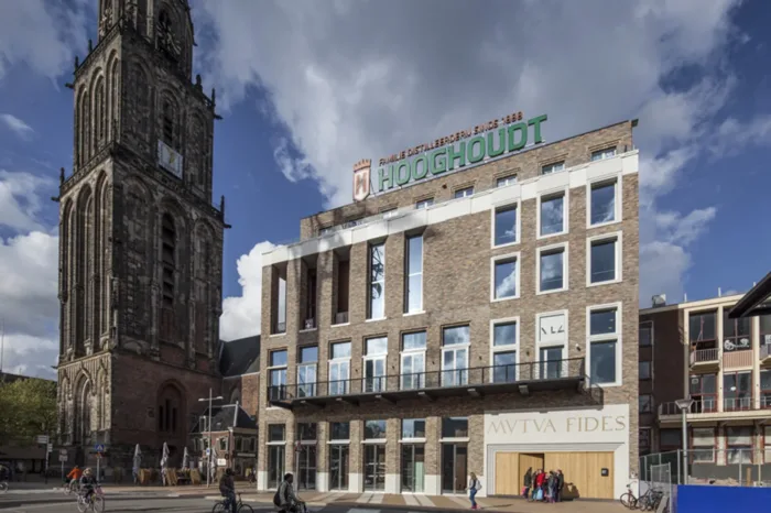 Sociëteitsgebouw G.S.C. Vindicat, Groningen voorkant