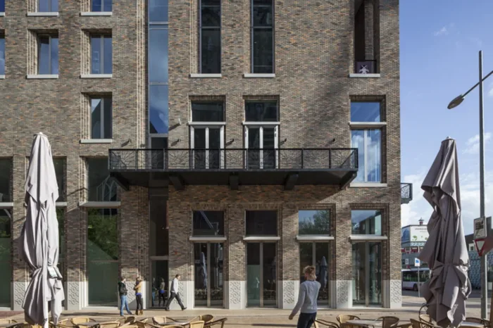 Sociëteitsgebouw bij Groningen