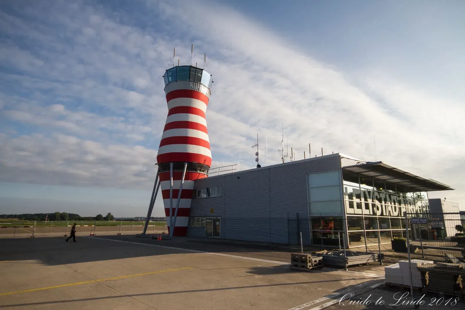 Verkeerstoren in Lelystad Airport