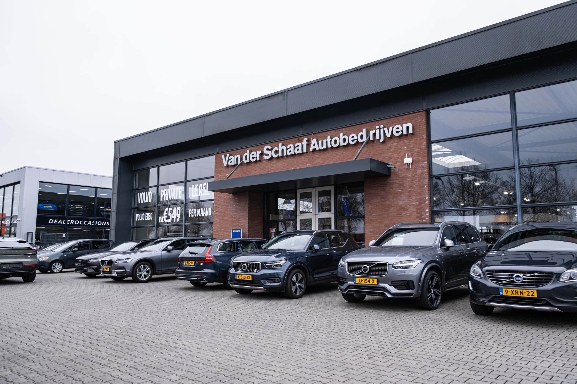 Verbouwing showroom Volvo Drachten voorkant