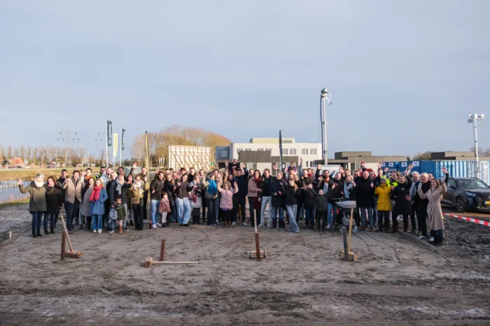 Groepsfoto eerste paalmoment