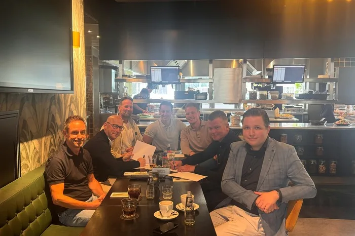 Bouwteamovereenkomst getekend IQON Leeuwarden