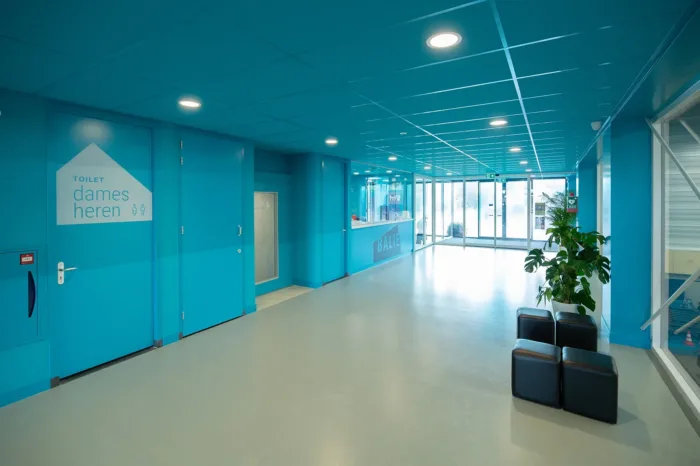 Sporthal laten bouwen