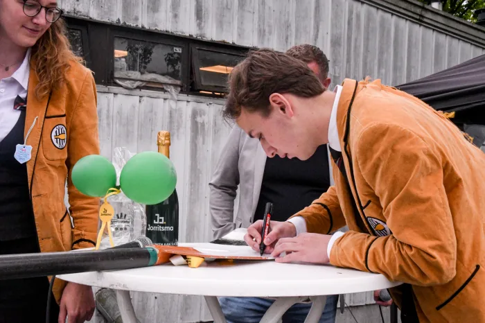 Vernieuwbouwproject voor botenhuis Gyas ondertekend