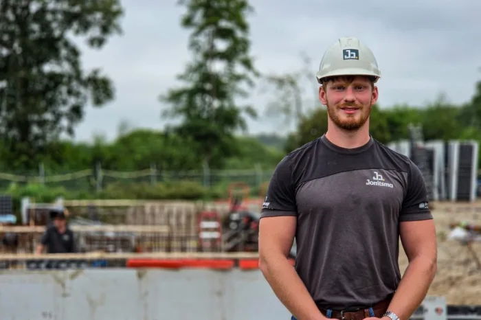 Elroy kiest zijn eigen weg in de bouw