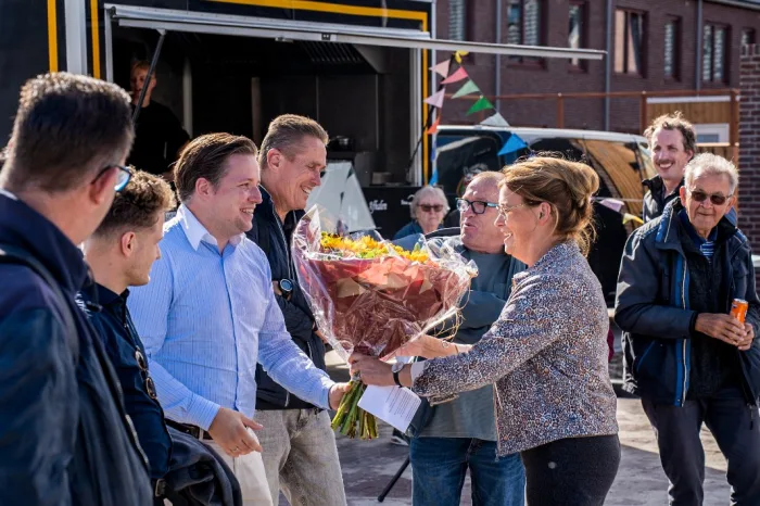 Opleverfeest voor wijk Menkema te Uithuizen