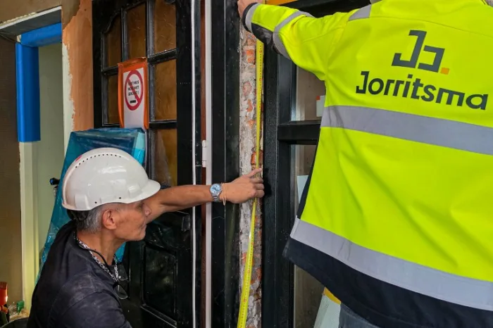 De praktijk als goede leermeester, de theorie als sterke fundering
